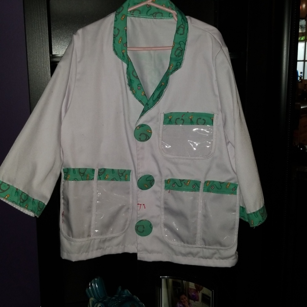 Medical staff doctor top